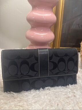 ✨Live Show Listing✨ Coach Wallet